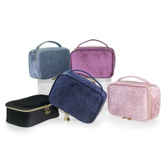 Women'S Medium All Seasons velvet Solid Color Fashion Square Zipper Cosmetic Bag