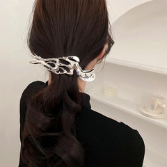 Fashion Simple Style Geometric Metal Plating Metal Hollow Out Hair Clip