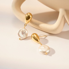 Retro Geometric Titanium Steel Gold Plated Pearl Drop Earrings 1 Pair
