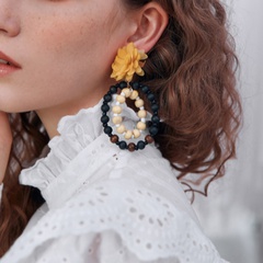 Retro Flower Cloth Wood Beaded Women'S Drop Earrings 1 Pair