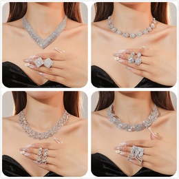 WomenS Luxury Fashion Rhombus Alloy Rhinestone Earrings Necklace Jewelry Set Plating Diamond Rhinestone 1 Setpicture4