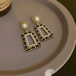 Retro Geometric Alloy Inlay Artificial Pearls Rhinestones WomenS Drop Earrings 1 Pairpicture67