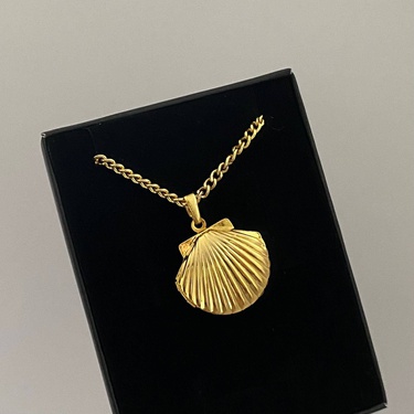 European and American Album Necklace Opening and Closing Necklace Shell Photo Box Pendant Envelope Necklace Sweater Chain Electroplated Real Gold Color Retaining—4