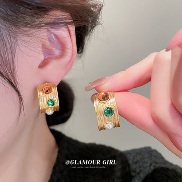 Silver Needle Mid-Ancient Color Geometric C- Shaped Earrings Artistic Retro High-Grade Ear Studs Light Luxury Irregular Earrings—4
