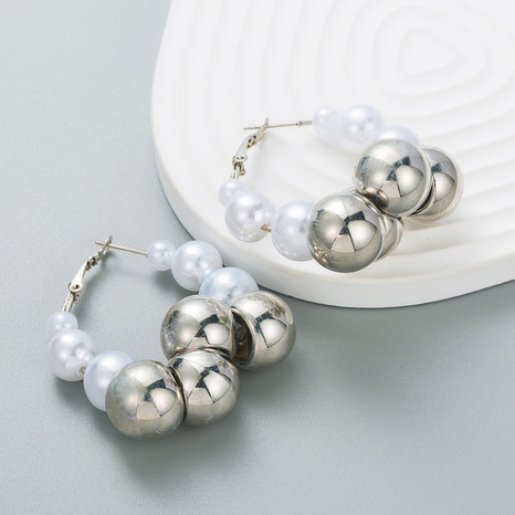 European and American gradient round bead pearl alloy hoop earrings's discount tags