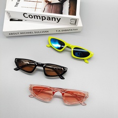 new European and American triangle cat eye hip-hop sunglasses