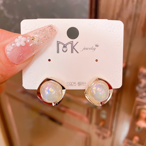 Real Gold Electroplating Mermaid Pearl Stud Earrings Korean Copper Earrings NHMKA629310's discount tags