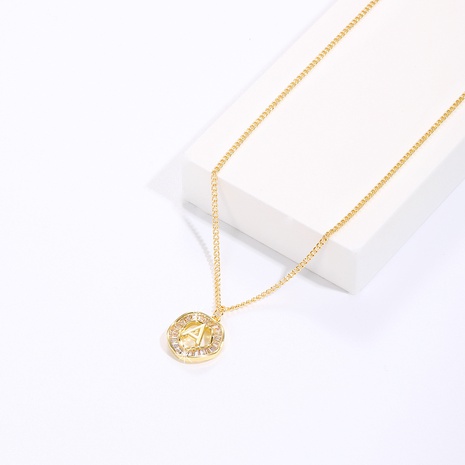 Valentinstag Muttertag neu im Stil Brief Diamant Halskette Geschenk 18 Karat Gold Kupfer Halskette Schmuck's discount tags