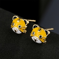 fashion dripping oil small tiger earrings new copper plated 18K gold earrings