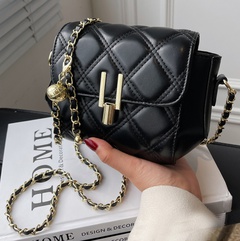 Simple small bag 2022 new trendy spring fashion chain one-shoulder women's bag 19*14*8cm