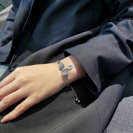bracelet gomtrique de fleur de zircon de mode style coren simple bijoux de main en acier de tianiumpicture84