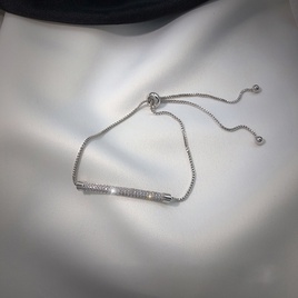 bracelet gomtrique de fleur de zircon de mode style coren simple bijoux de main en acier de tianiumpicture78