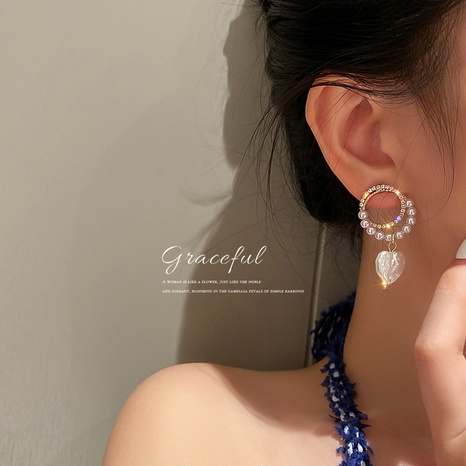 fashion diamond circle pearl earrings female Korean light luxury alloy earrings's discount tags