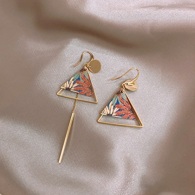 Ethnic Chinese style simple long tassel asymmetric earrings wholesale