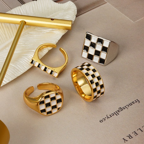 Checkerboard ring female enamel light luxury dripping oil opening copper ring's discount tags