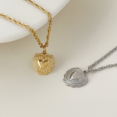 collier rétro en acier inoxydable bijoux de chaîne de clavicule simple en forme de coeur féminin