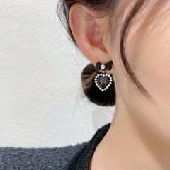 Silver needle Korean retro French black bow love pearl earrings women's autumn and winter fashion high-end earrings earrings