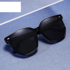 Retro square frame trendy Solid Color UV protection sunshade sunglasses