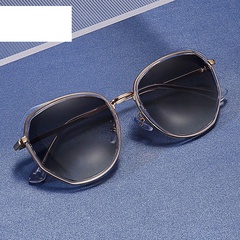 Trend retro oval Large metal Frame Polarized UV Protection Sunglasses