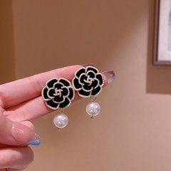 retro black camellia earrings female niche pearl pendant alloy earrings