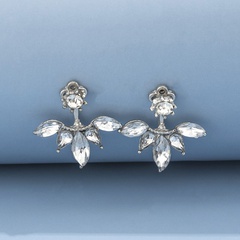 fashion daisy flower crystal horse eye leaves snowflake earrings 1 pair