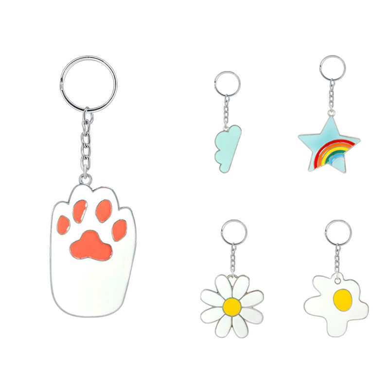 new alloy drip oil keychain pendant creative daisy cat palm bag pendant