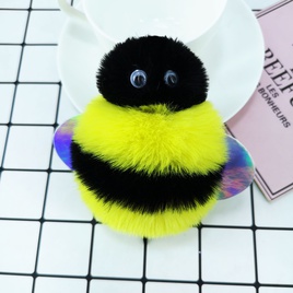 New PU sequined bee plush keychain imitation rex rabbit fur alloy pendantpicture12