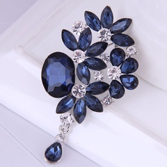 Korean fashion simple bright buds dripping alloy diamond blue brooch