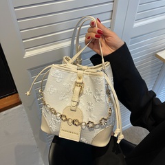 chain decorative bucket women's new spring and summer one-shoulder messenger small bag 19.5*19*13cm