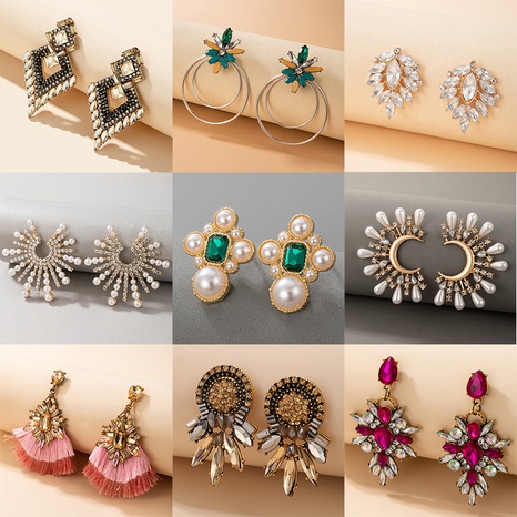 Pendientes geométricos de círculo de flores de diamantes de imitación de aleación de color de contraste de moda's discount tags