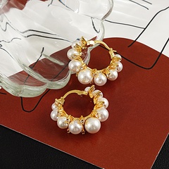 Vintage eingelegte Perle Mode Goldkupfer Ohrschnalle Großhandel