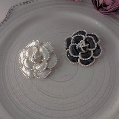 fashion pearl drip oil flower brooch retro alloy clothing accessories