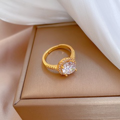 Fashion Geometric Round Inlaid Zircon Brass Ring Wholesale