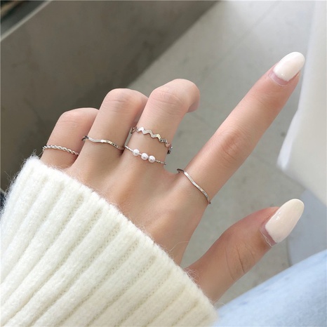 Ring female simple pearl wavy combination five-piece set tail alloy ring's discount tags