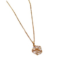 fashion titanium steel round five-petal flower micro-encrusted diamond necklace