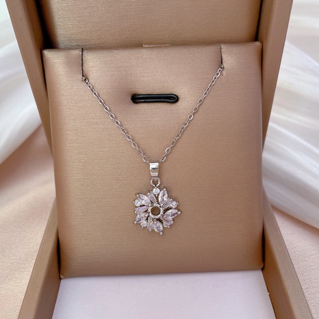 fashion titanium steel rotating flower micro-encrusted diamond necklace's discount tags