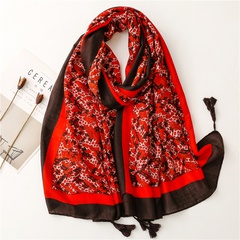 bufanda de moda bufanda de seda con flecos de impresión de letras rojas chal largo delgado