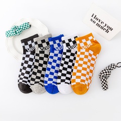 Spring and summer new short plaid combed cotton sports low-top sweat-absorbing socks