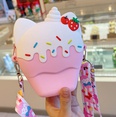 cute strawberry oneshoulder messenger fashion cartoon silicone coin purse childrens bag13144cmpicture13