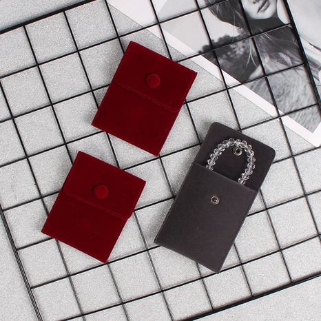Snap New Jewelry Packaging Sac en flanelle à double rabat en velours de couleur unie's discount tags