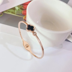 fashion new titanium steel plated 18k gold four-leaf clover diamond simple bracelet
