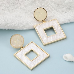 Classic geometric hollow square copper inlaid white shell pearl earrings