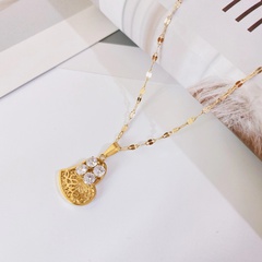 new titanium steel necklace plated 18k gold heart inlaid zircon pendent clavicle chain