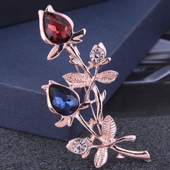 Korean fashion simple tulip ladies alloy color diamond brooch
