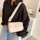 new rhombus embossed solid color wideband messenger small square bag 23616cmpicture9