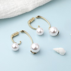 Light luxury niche classic golden lettering copper pearl earrings