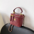 womens new spring fashion handheld oneshoulder Lingge embroidery thread messenger bucket bag 12117cmpicture9