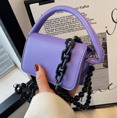 2022 new acrylic chain solid color messenger handbag 13*8.5*5.5cm