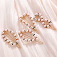 4 Piece Pearl Color Rhinestone Gold Hair Clip Set for Womenpicture10