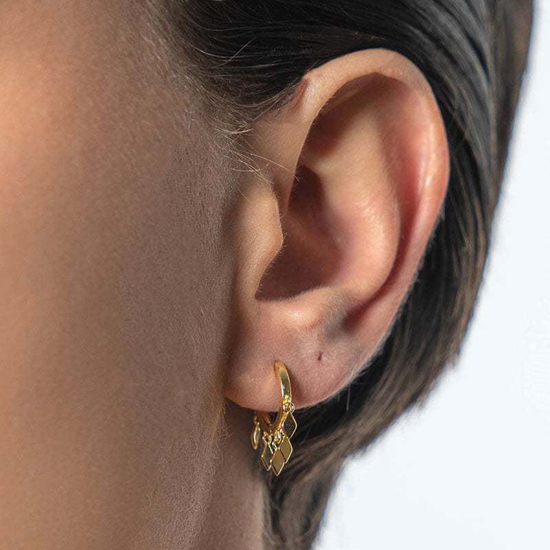 Fashion geometric tassel womens diamondshaped simple fashion stud copper earrings